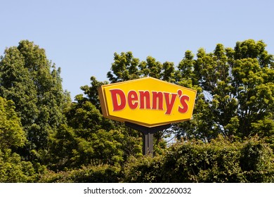 Portland, OR, USA - July 4, 2021: The Denny's Sign Is Seen Outside One Of Its  Chain Restaurants In Portland, Oregon. Denny's Is Known For Its Classic Diner Food.