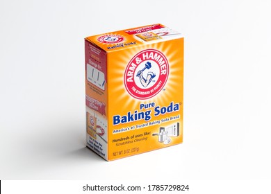 Portland, OR, USA - July 7, 2020: Pack Of ARM And HAMMER Brand Pure Baking Soda Isolated On White. The Brand Is Marketed By Church And Dwight, A Major American Manufacturer Of Household Products.