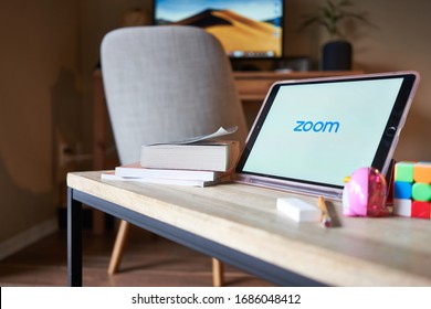 Portland, OR, USA - Mar 28, 2020: Zoom Mobile App Welcome Page Seen On An IPad. As Covid-19 Leads To Cities Quarantined, Zoom Emerges As One Of The Top Tools To Keep Business Up And Students Learning.