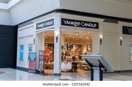 Portland, Oregon - May 21, 2018 : Yankee Candle Shop At Washington Square, Shopping Mall In Portland