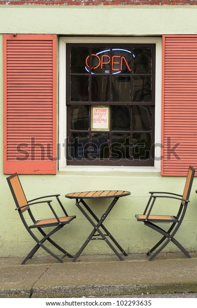 Portland Oregon Restaurant Sidewalk Service Table Stock Photo