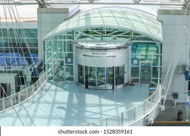 Portland, OR / USA - May 2018: Main Entrance At Portland International Airport (PDX).