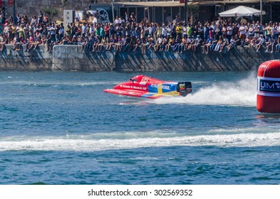 PORTO, PORTUGAL - AUGUST 1, 2015: Jonas Andersson (SWE) During The U.I.M. F1H2O World Championship In Porto, Portugal.