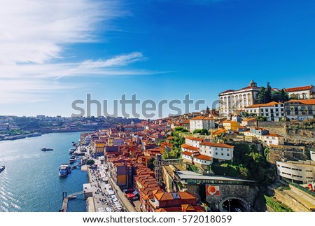 Porto, Portugal old town skyline from Dom Luis bridge on the Douro River Stock foto © 