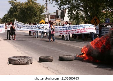 Porto Seguro, Bahia, Brazil - March 2, 2010: Protest By Residents Of A Community Demanding Public Safety In The City Of Porto Seguro.