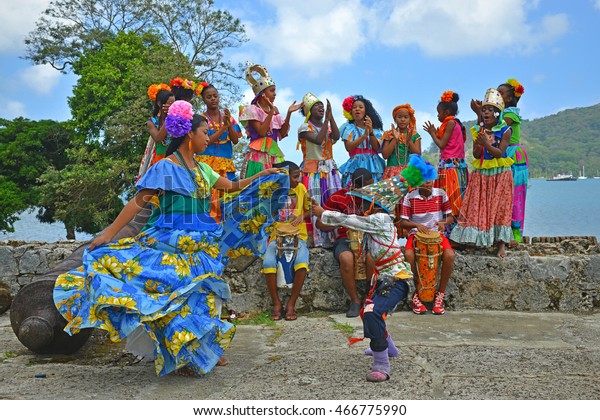 PORTOBELO, PANAMA - 7 APRIL 2015: Traditional congo\
dance in Portobello. An afro colonial dance mixed with Spanish\
influences. 