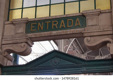 Porto/Portugal- 2019: Sao Bento Railway Station In Porto