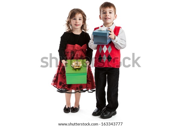 gifts for 3 year old twins
