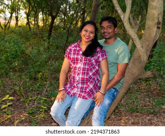 2,139 Indian Couple Honeymoon Images, Stock Photos & Vectors | Shutterstock