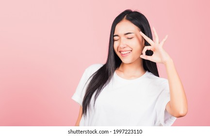 1,629 Asian Student Confident Ok Hand Images, Stock Photos & Vectors ...