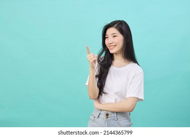 Portrait Asian Teen Beautiful Young Woman Stock Photo 2144365799 ...