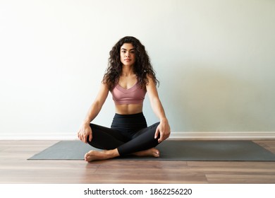 筋肉女性立体图片 库存照片和矢量图 Shutterstock