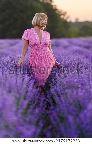 #A# Lavender walk Art