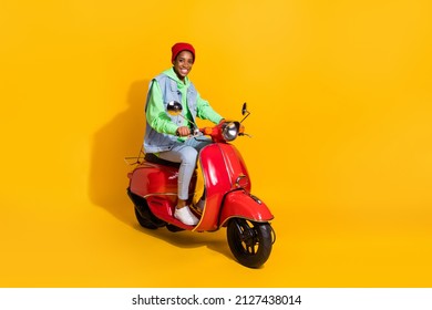 16,360 Man motorcycle girl Images, Stock Photos & Vectors | Shutterstock