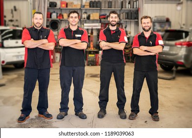 92,192 Auto shop mechanic Stock Photos, Images & Photography | Shutterstock