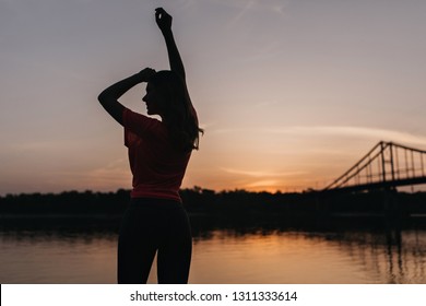 女性 海 後ろ姿 Stock Photos Images Photography Shutterstock