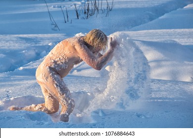 In the snow nudes Free Porn