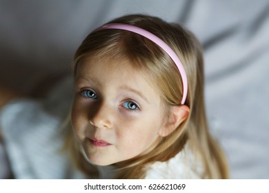 Portrait Little Girl Headphones Stock Photo (Edit Now) 1014072172