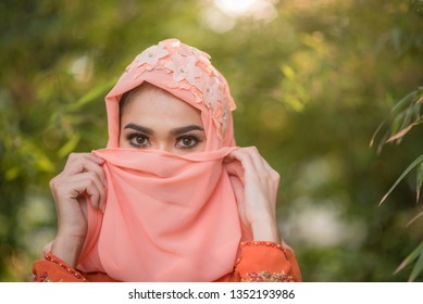 Hot Muslim Women