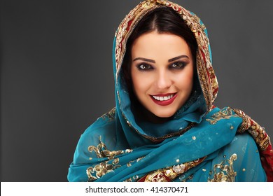 Persian Woman Images Stock Photos Vectors Shutterstock