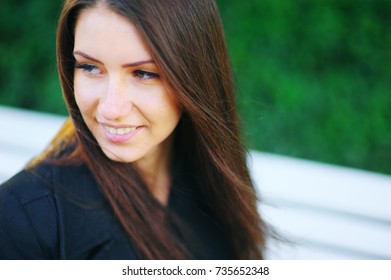 Portrait Beautiful Smiling Caucasian White Girls Stock Photo 735652348 ...