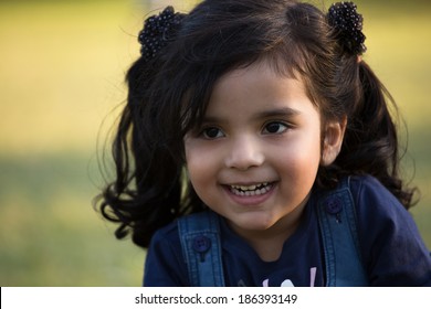 47,165 Indian Child Face Images, Stock Photos & Vectors 