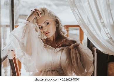 Bride Cleavage Images Stock Photos Vectors Shutterstock