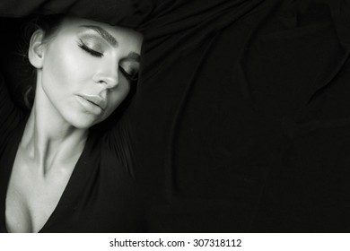 Thick Eyebrows Images Stock Photos Vectors Shutterstock
