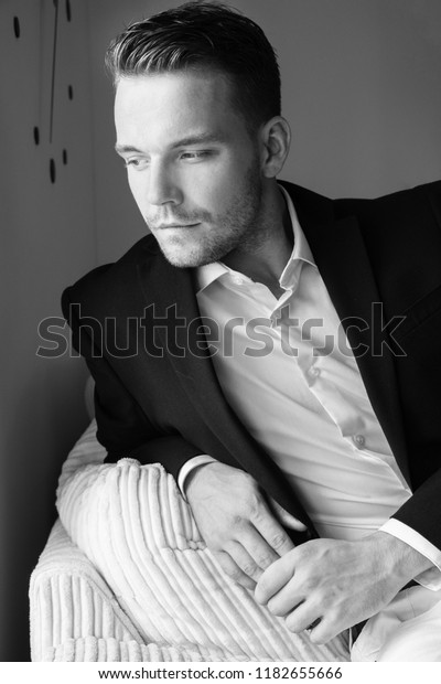 Hunk white