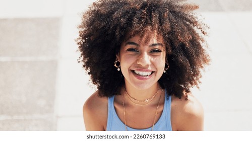 Portrait, black woman and smile in city, sunshine and girl on break, town and casual with happiness. Afro, African American female and face outside, happy and weekend to relax, carefree and freedom - Powered by Shutterstock