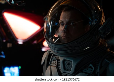 1,726 Astronaut Inside Spaceship Images, Stock Photos & Vectors ...