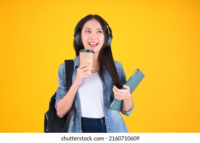 Portrait Cheerful Young Asian Female Student Stock Photo 2160710609 ...