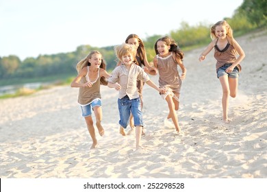 Portrait of children on the beach in summer - Powered by Shutterstock