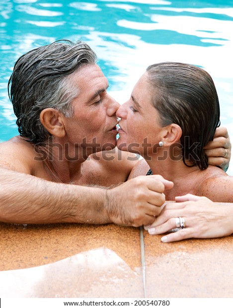 com love mature now Com love mature now