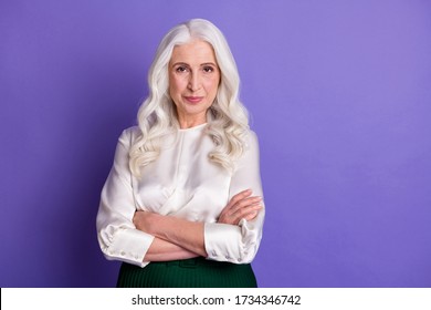 Portrait Of Cool Independent Old Woman Cross Her Hands Ready Decide Work Freelance Decisions Wear Stylish Outfit Isolated Over Violet Color Background