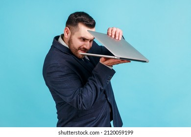 686 Half Open Laptop Images, Stock Photos & Vectors | Shutterstock