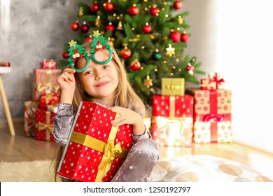 5,516 5 year old blond girl Images, Stock Photos & Vectors | Shutterstock