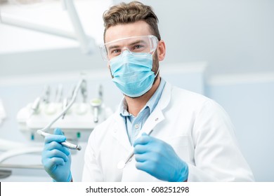 18,354 Dentist glasses Images, Stock Photos & Vectors | Shutterstock