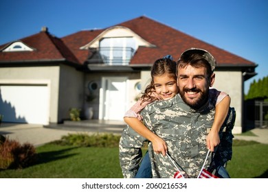 294 Military Family In Front Of Home Images, Stock Photos & Vectors ...