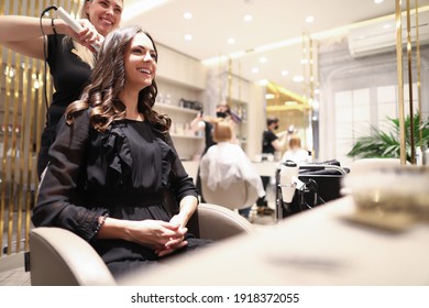 female hair cutter