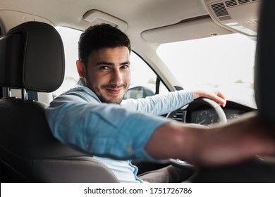 117,527 People Inside A Car Images, Stock Photos & Vectors | Shutterstock