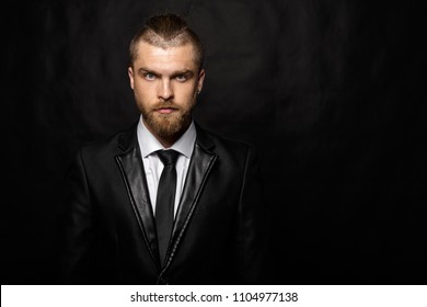 483,383 Male black suit Images, Stock Photos & Vectors | Shutterstock