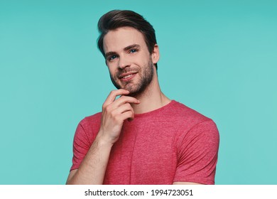 男性 顎に手を当てる の画像 写真素材 ベクター画像 Shutterstock