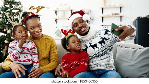 10,728 Christmas Picture Family Images, Stock Photos & Vectors ...