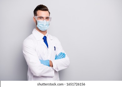 Portrait of his he nice attractive content skilled qualified experienced doc paramedic scientist dentist surgeon physicist folded arms isolated on light white gray pastel color background - Powered by Shutterstock