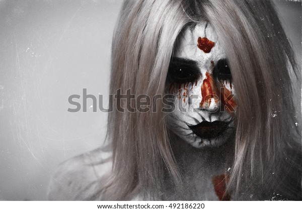 Portrait Horrible Scary Zombie Woman Halloween Arkivfoto Rediger Na 492186220