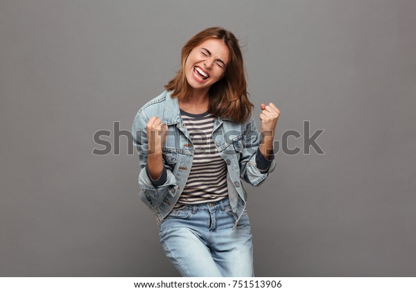 Woman-Doubting a woman with her hand on her chin