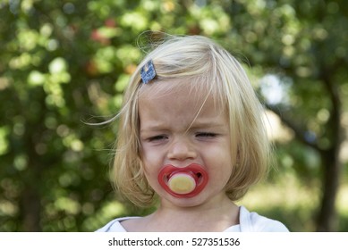 Portrait Little Child Baby Crying Girl Stock Photo 527351536 | Shutterstock