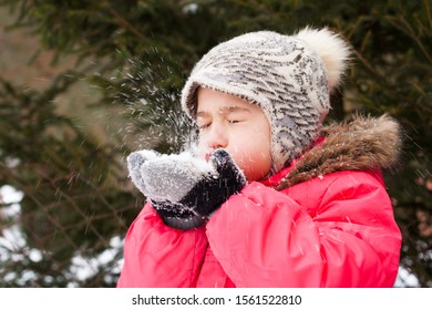 Portrait Little Girl Eyes Closed Blowing Stock Photo 1561522810 ...