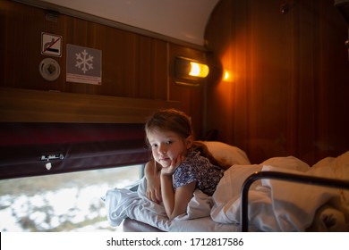 1,167 Sleeping Girl On Train Images, Stock Photos & Vectors | Shutterstock